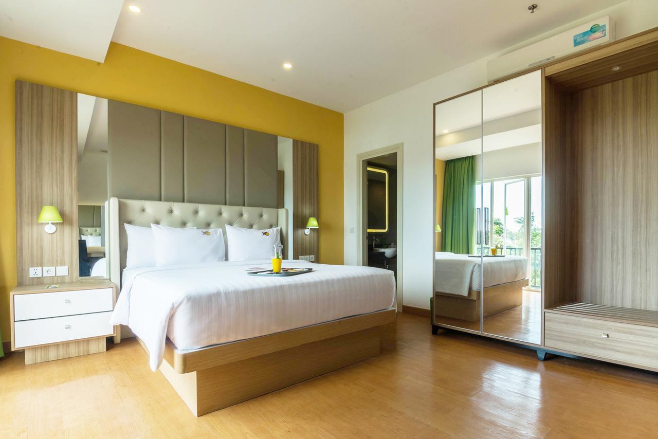 Maxonehotels At Resort Makasar Exteriér fotografie